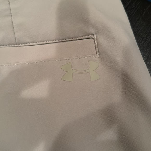 Under Armour Khakis Pants - Picture 7 of 8